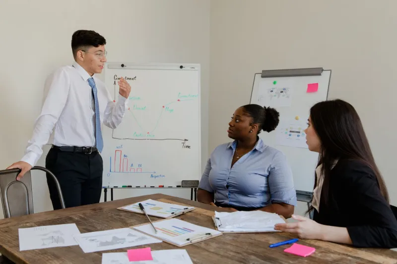Making the Leap: How Career Changers Can Outsmart AI Screening Tools and Win Over Recruiters